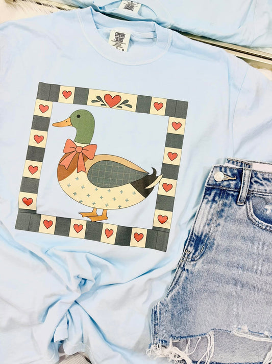 Antique Mallard Duck With Heart Border dtf Top